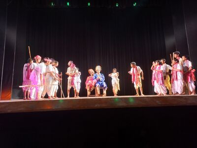 নাটক  — লাল নীল রাজার দেশে
